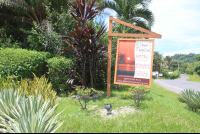 Sign Ritmo Tropical Hotel
 - Costa Rica