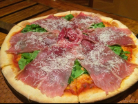 parma pizza 
 - Costa Rica