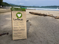 luvburger sign beachfront 
 - Costa Rica