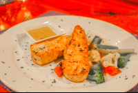 Grilled Fish With Vegetables Aguila De Osa Drake Bay
 - Costa Rica