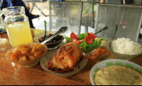 nauyaca waterfalls lunch 
 - Costa Rica