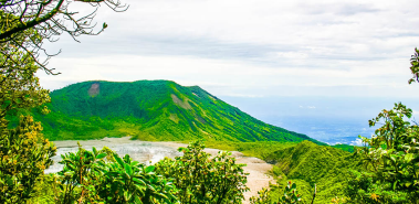 Cacho Negro Volcano - Costa Rica