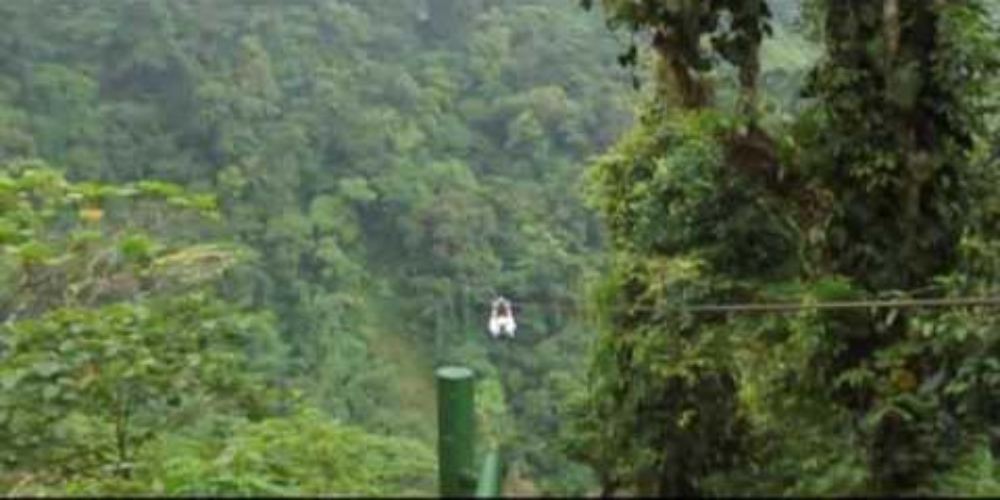 skytrek arenal video
 - Costa Rica