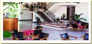 Three-Star Airport Hotel - Costa Rica